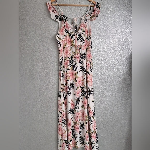 Pat Pat Women's Floral Cold Shoulder Maxi Dress  Size M - Picture 7 of 7
